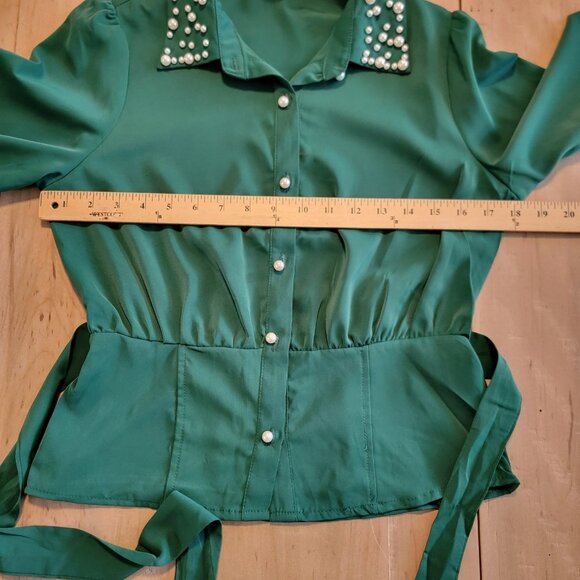 Lulumari Top Size S Green Pearl Embellished Neck And Buttons Career Classic - Picture 10 of 11